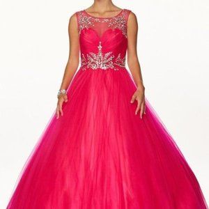 Illusion Neck Ballgown Shape Prom Dress JT647